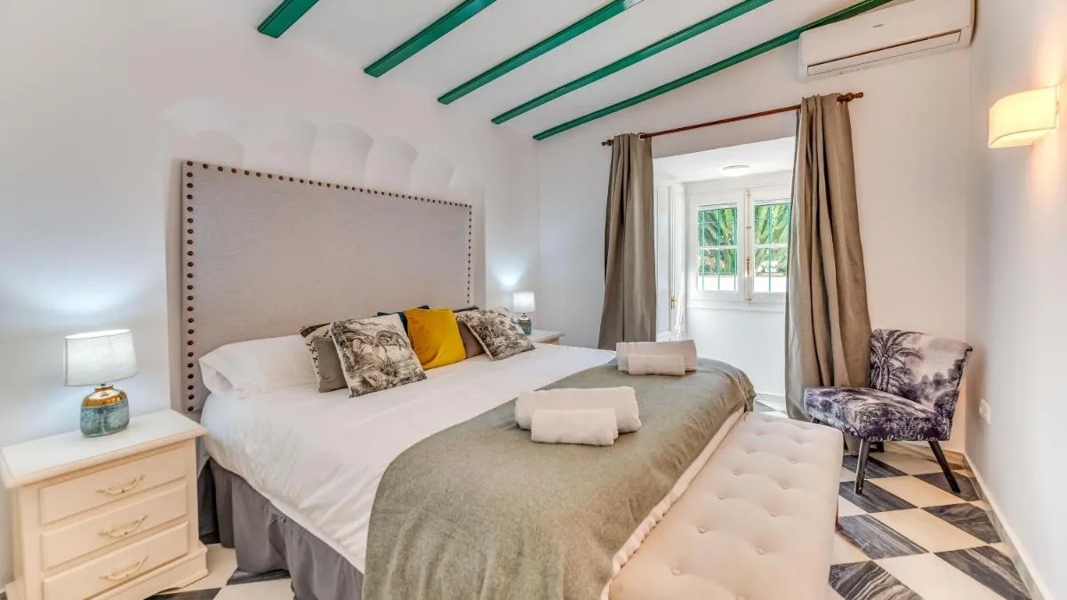Image 4 of Puerto Banús Dreamed Villa Monelos