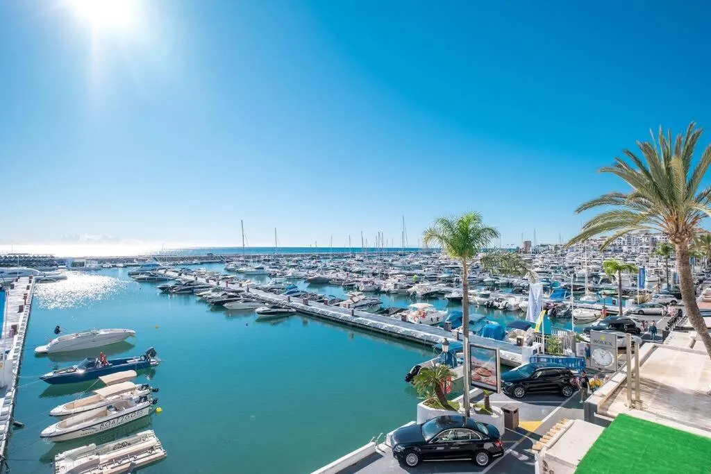 Image 2 of Puerto Banus Front Line 2 bedroom apartment