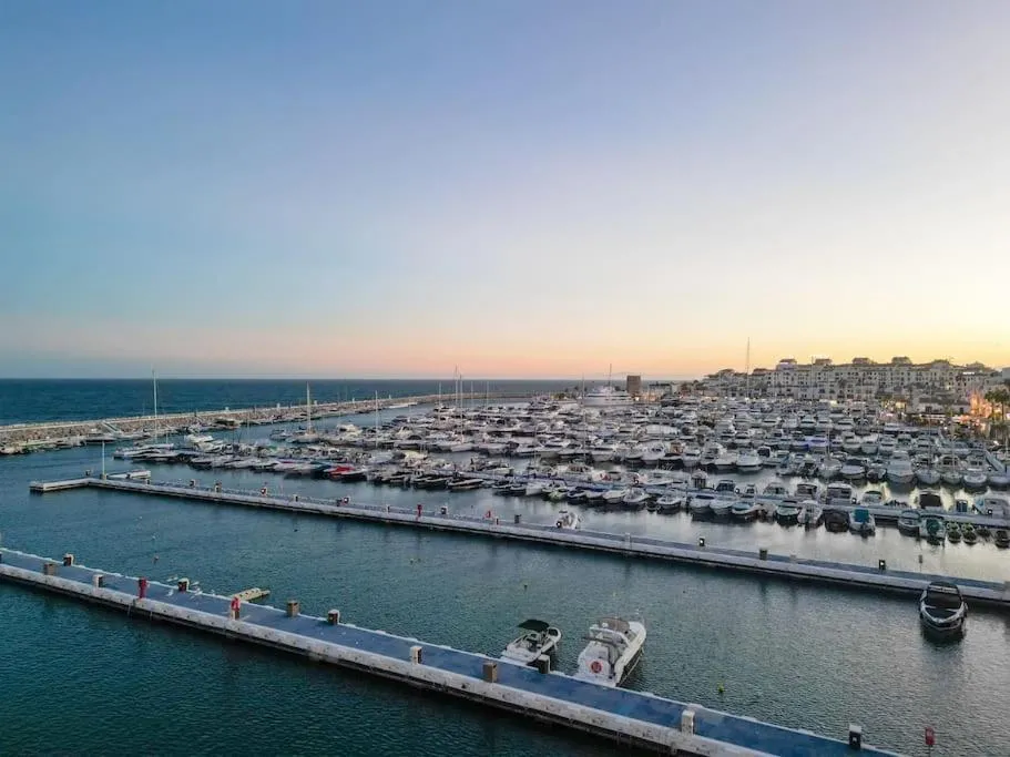 Image 3 of Puerto Banus Front Line 2 bedroom apartment