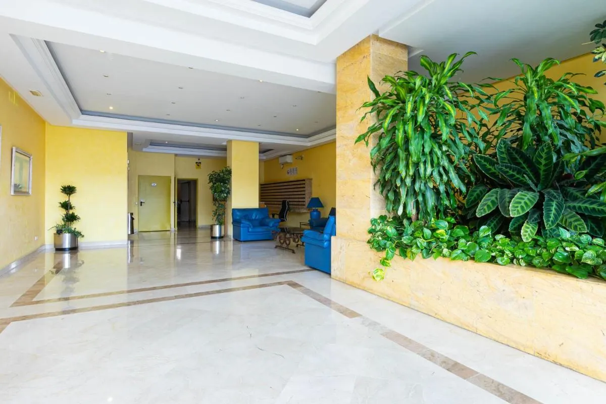 Image 5 of Puerto Banus, Marina Banus, 2BR, 2BTH, pool, parking, Marbella, 2H