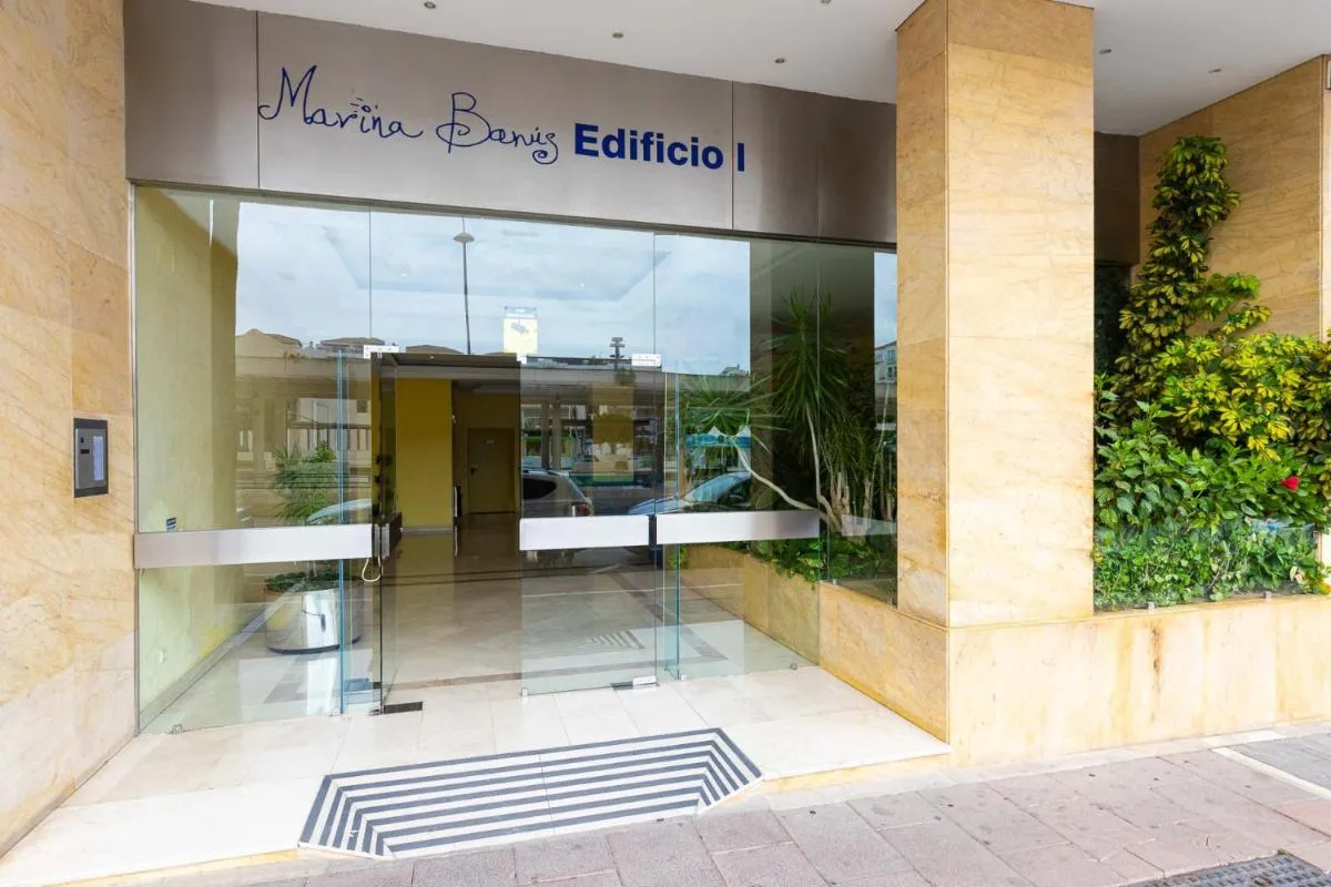 Image 4 of Puerto Banus, Marina Banus, 2BR, 2BTH, pool, parking, Marbella, 2H