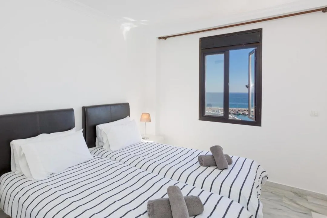 Image 6 of Puerto Banus Penthouse With Panoramic Sea Views