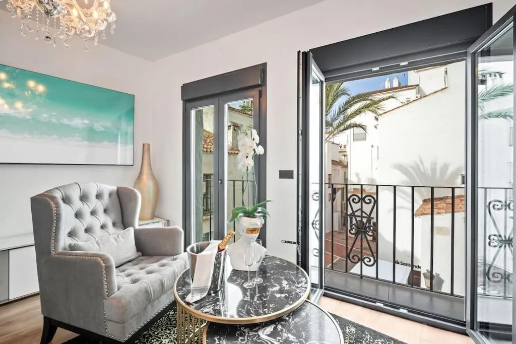 Image of Puerto Banus luxurious apartment in the heart of the port