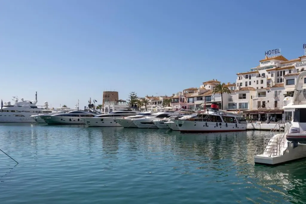 Image 3 of Puerto Banus luxurious apartment in the heart of the port