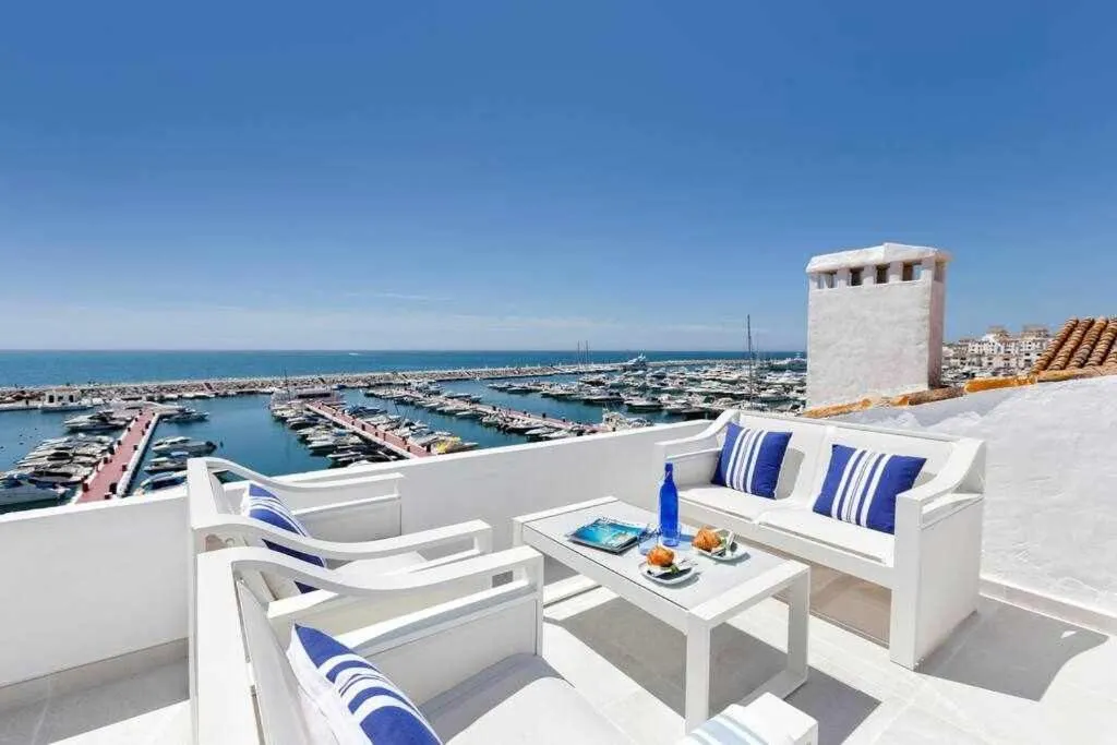 Image 2 of Puerto banus penthouse apartment k1