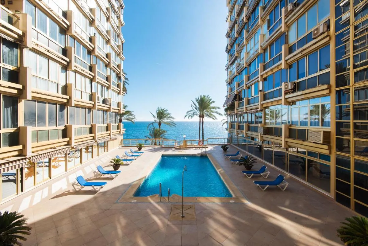 Image 1 of RentAndHomes Beachfront Marbella Center