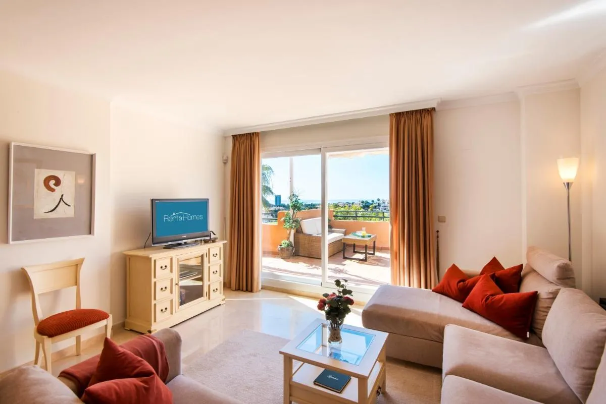 Image 6 of RentAndHomes Penthouse Elviria Golf