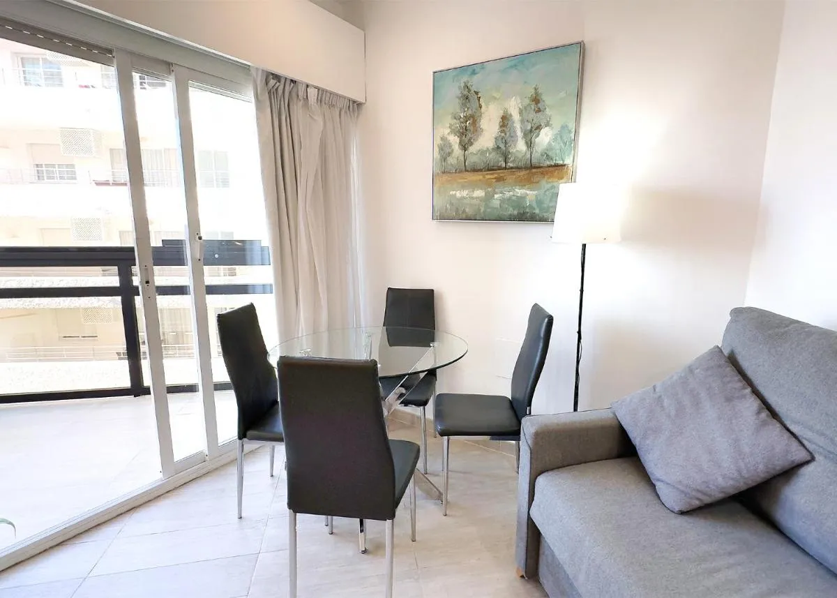 Image 2 of SKOL 350. Great 2 Bedroom Apartment in Skol Marbella