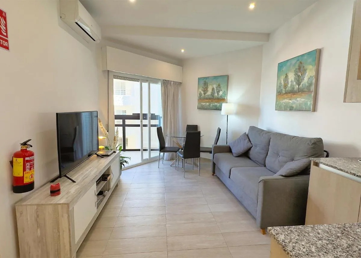 Image 4 of SKOL 350. Great 2 Bedroom Apartment in Skol Marbella