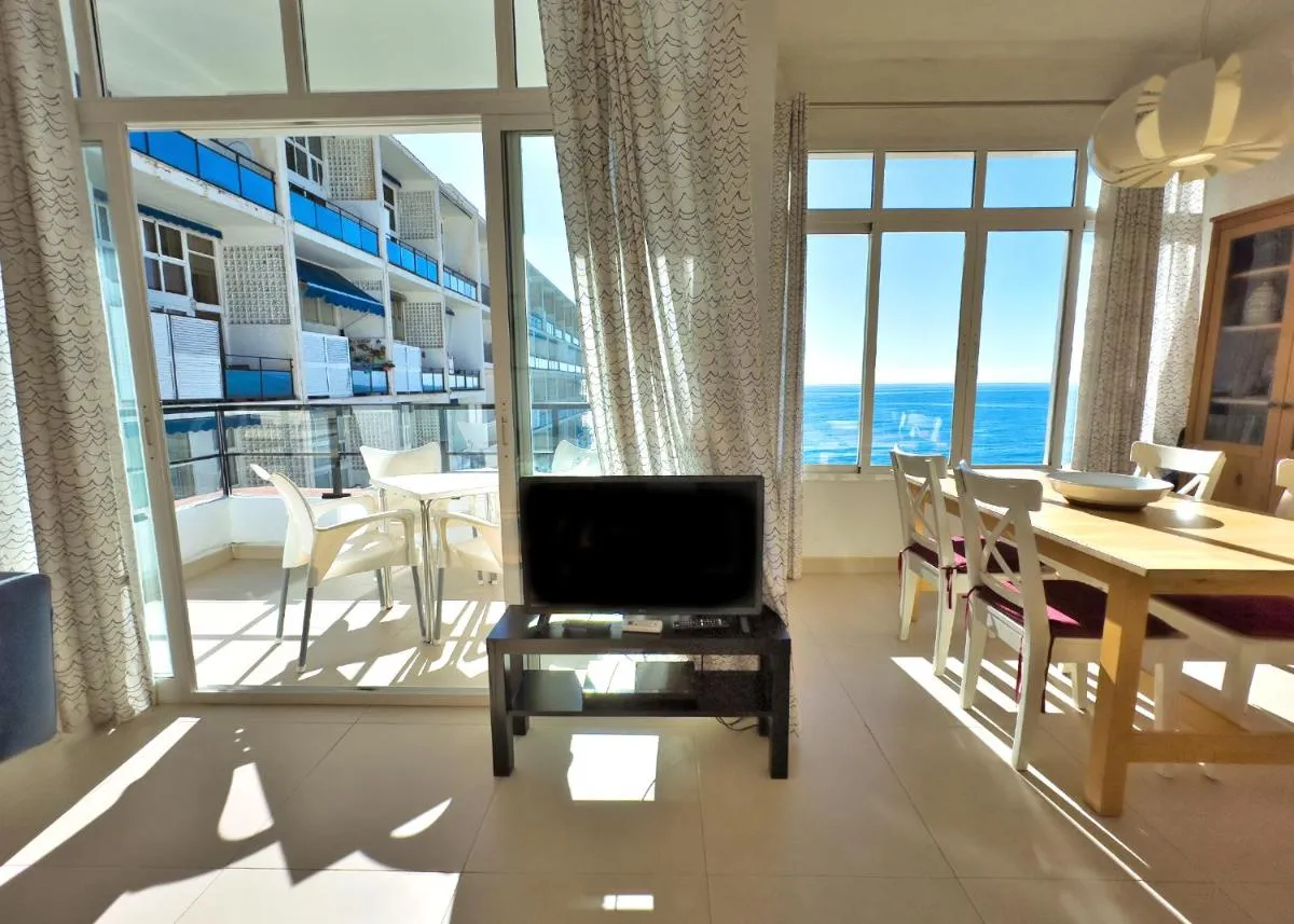 Image 6 of SKOL 933 Fantastic two bedrooms on the 9th floor with amazing sea views