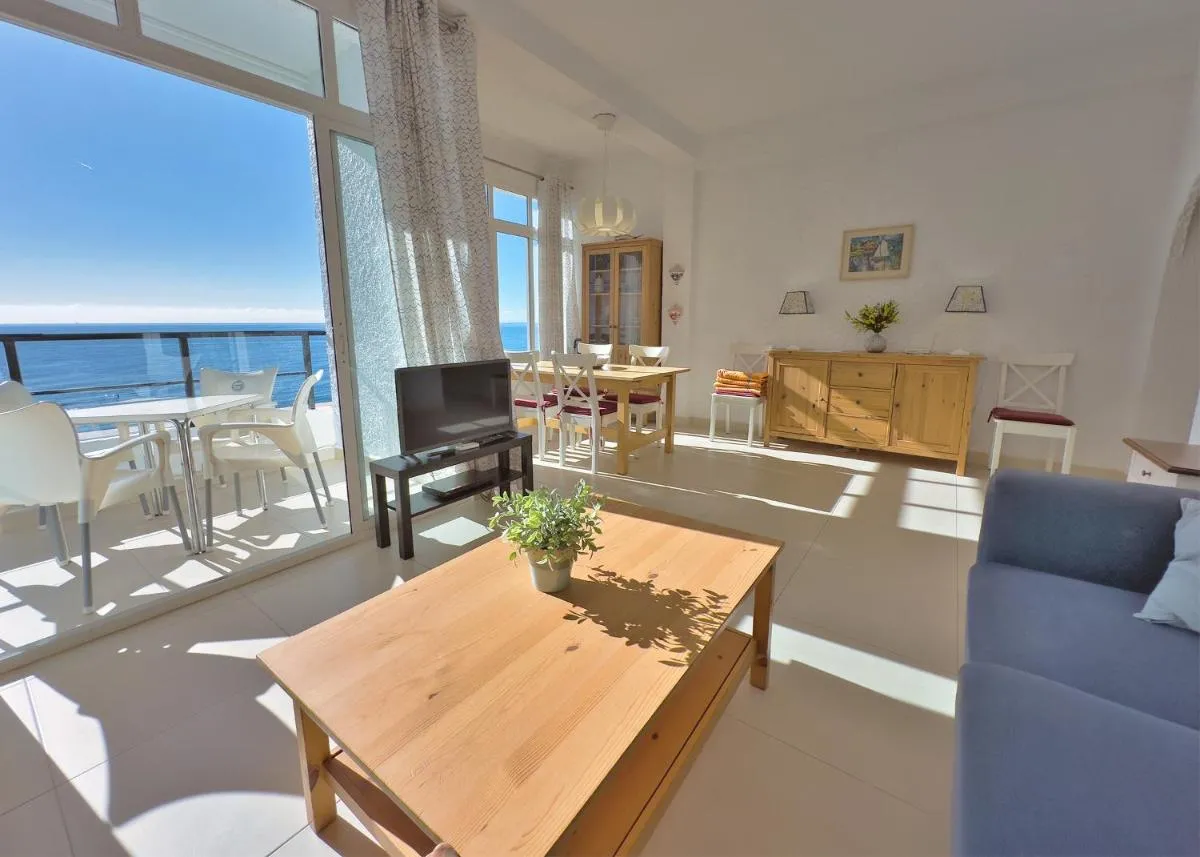Image 4 of SKOL 933 Fantastic two bedrooms on the 9th floor with amazing sea views