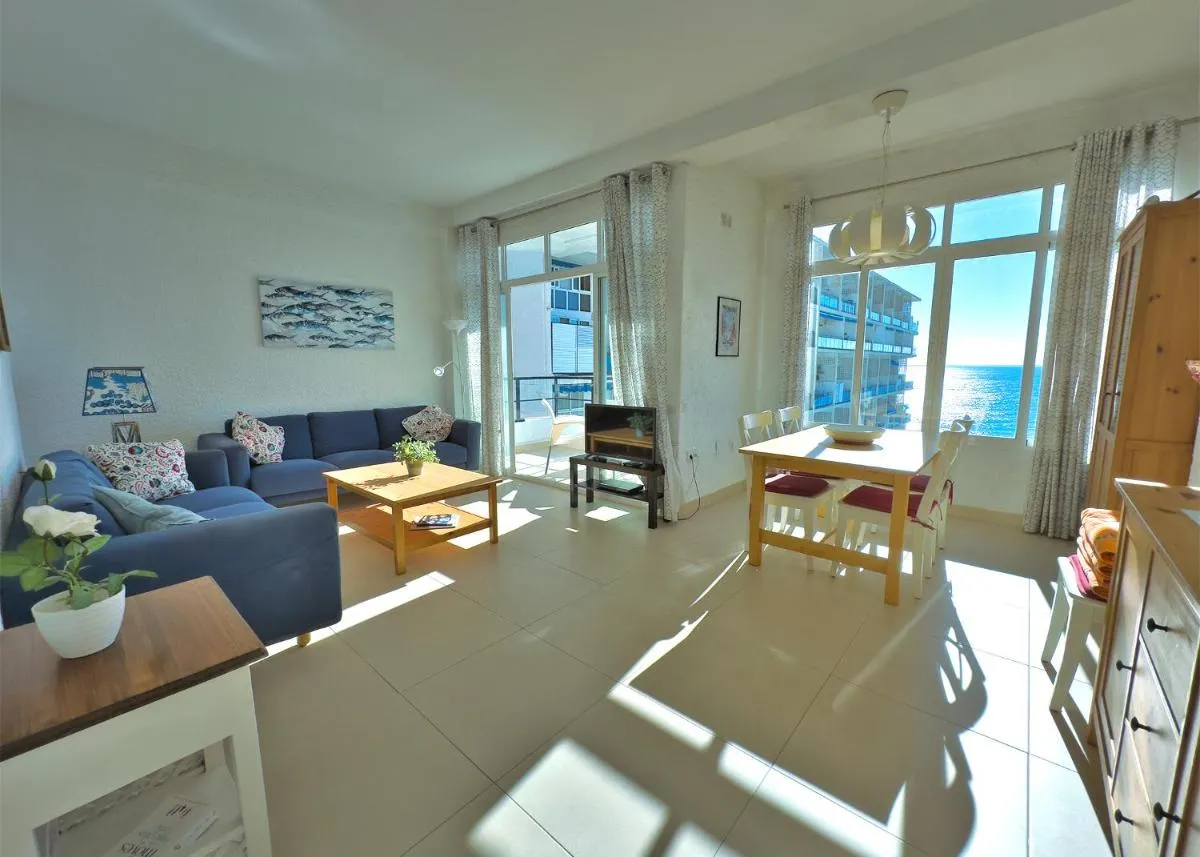 Image 1 of SKOL 933 Fantastic two bedrooms on the 9th floor with amazing sea views