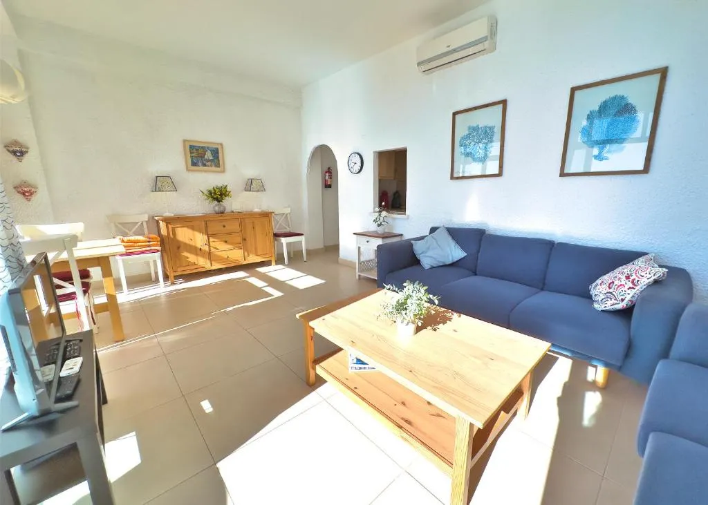 Image of SKOL 933 Fantastic two bedrooms on the 9th floor with amazing sea views
