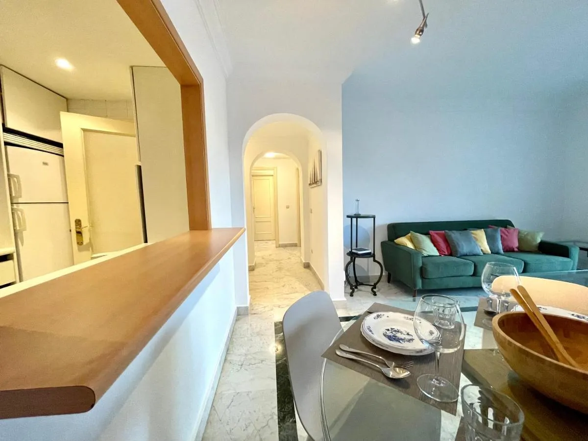 Image 6 of SOLGUEST APARTAMENTO PUERTO BANUS, MARBELLA vistas espectaculares!!
