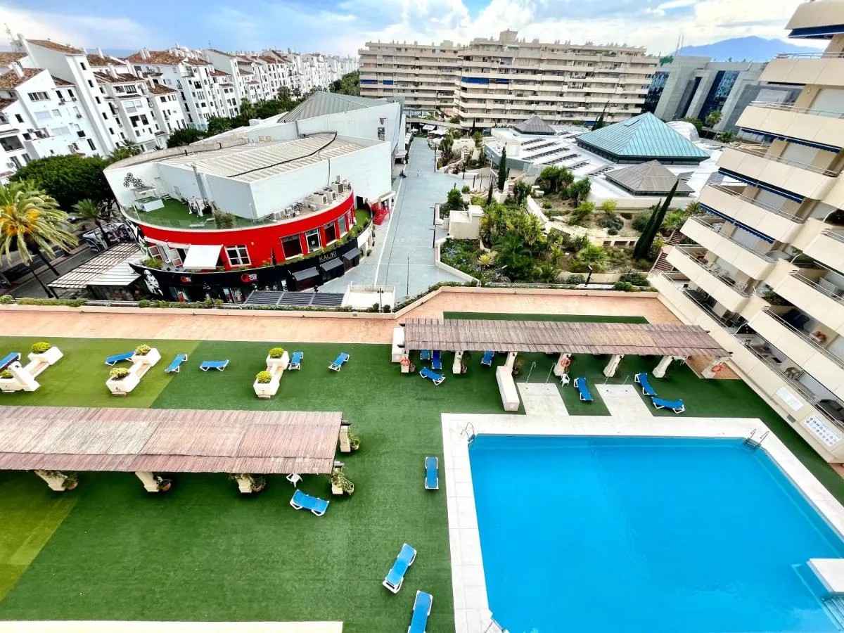 Image 1 of SOLGUEST APARTAMENTO PUERTO BANUS, MARBELLA vistas espectaculares!!