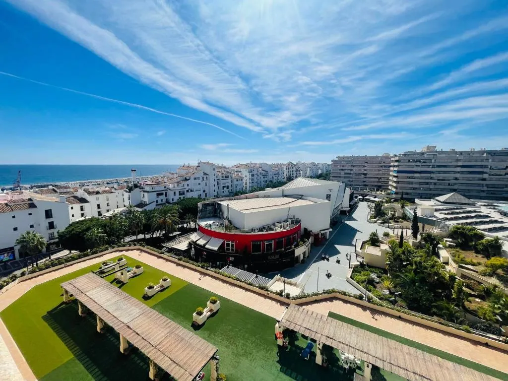 Image of SOLGUEST APARTAMENTO PUERTO BANUS, MARBELLA vistas espectaculares!!
