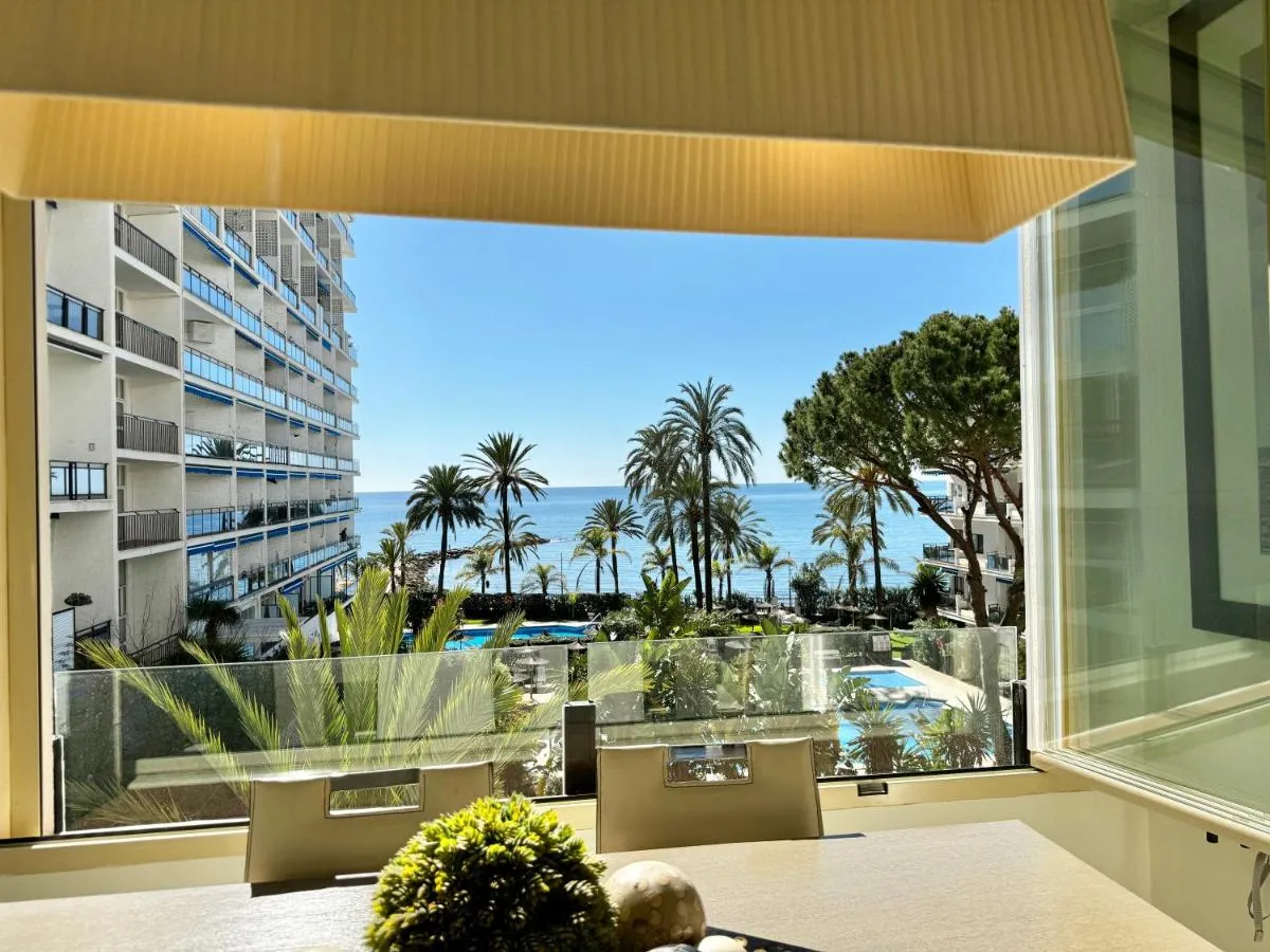 Image 3 of Seafront Skol Marbella Center by EaW Homes