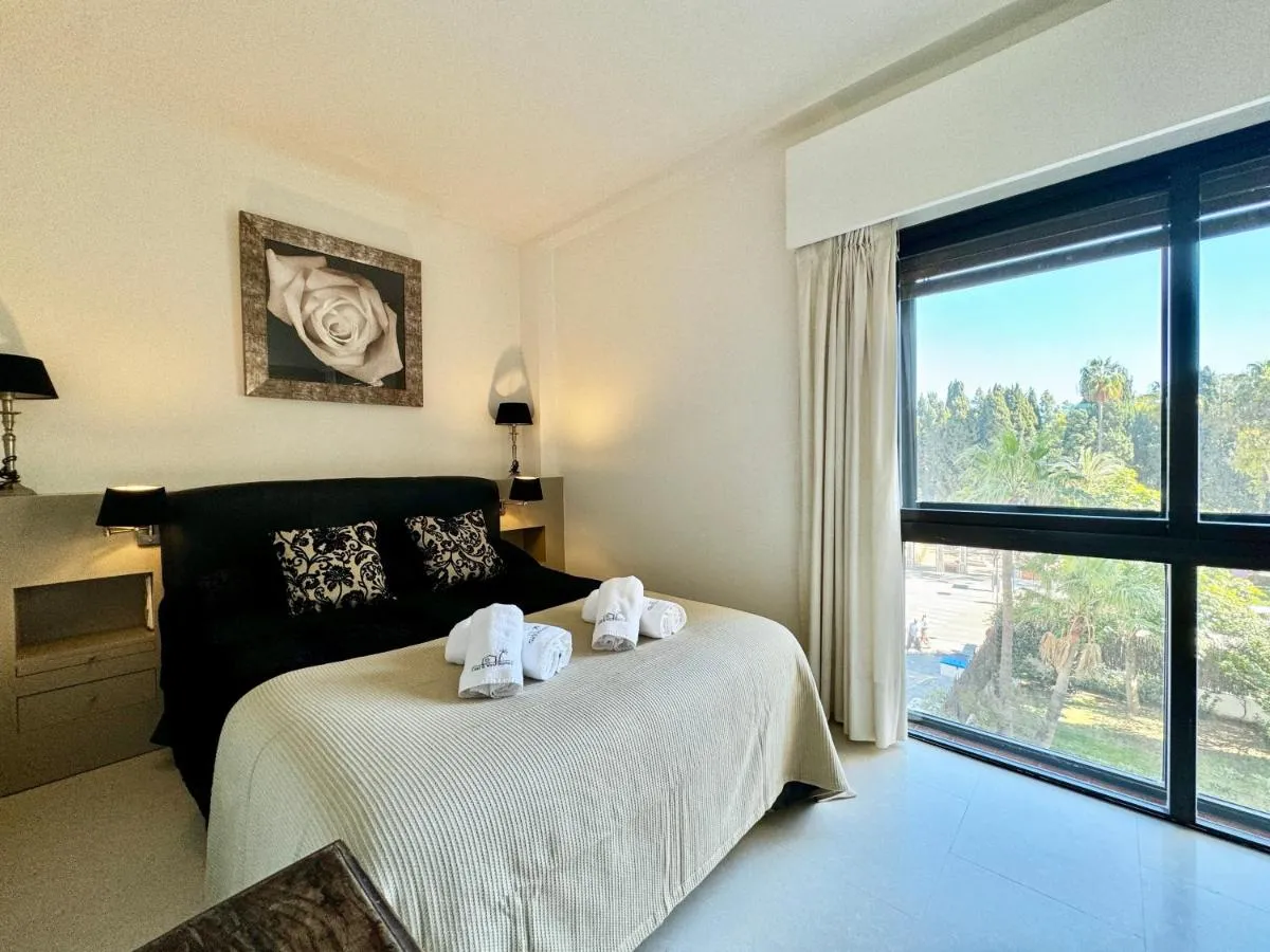 Image 6 of Seafront Skol Marbella Center by EaW Homes