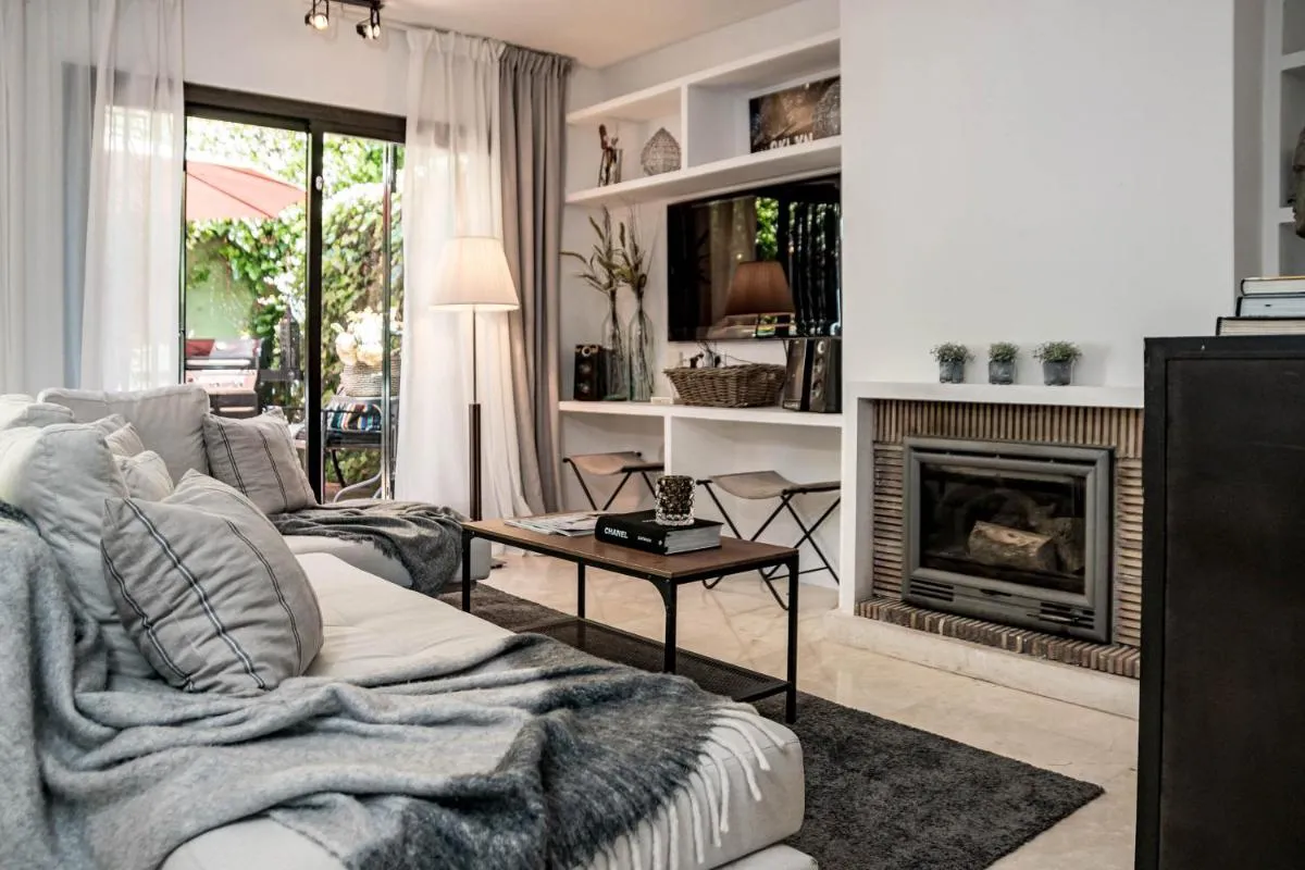 Image 6 of Seaside 3 bedroom Townhouse in San Pedro close to the Beach with private Garden