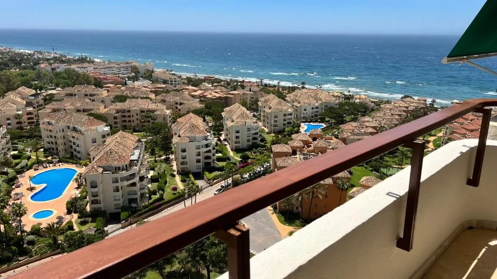 Image of Sea view by Laura