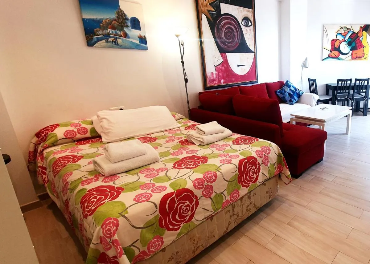 Image 3 of Skol 219. Studio Apartment Skol Marbella with Sea Views