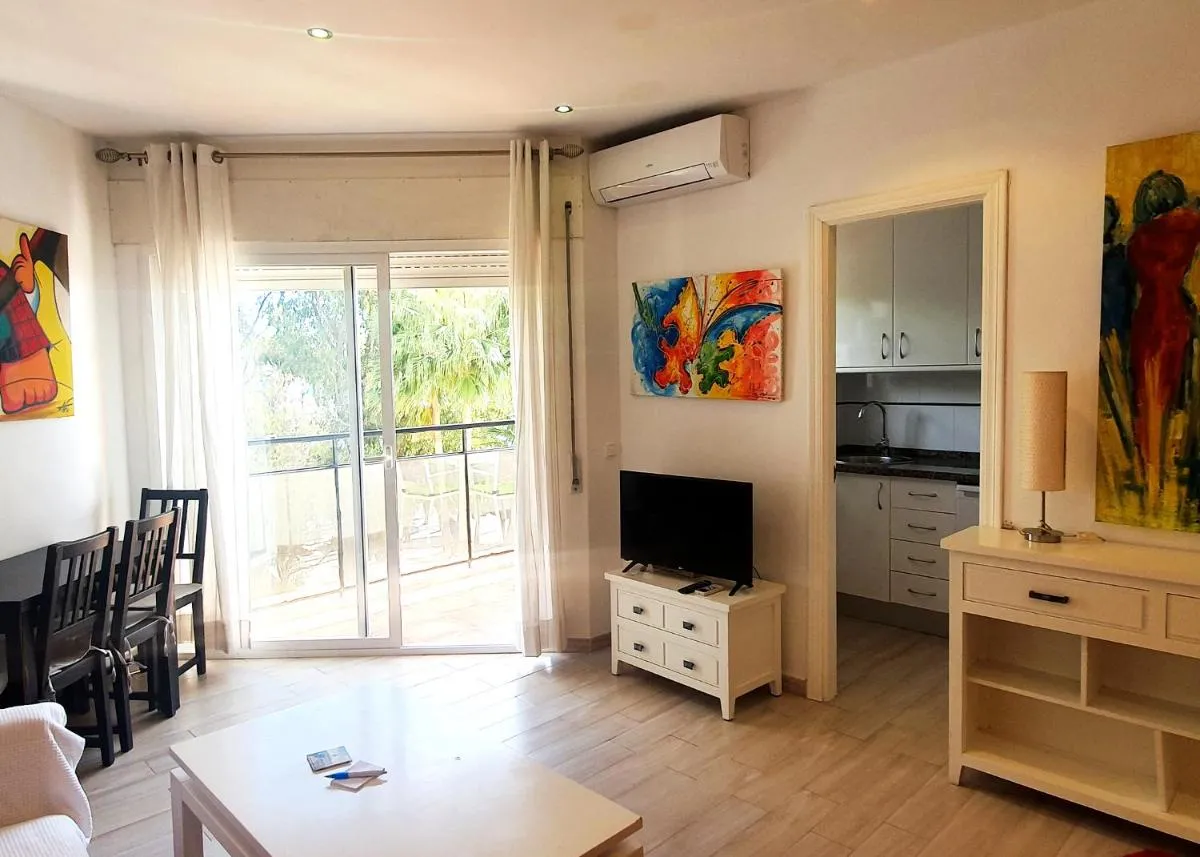 Image 4 of Skol 219. Studio Apartment Skol Marbella with Sea Views