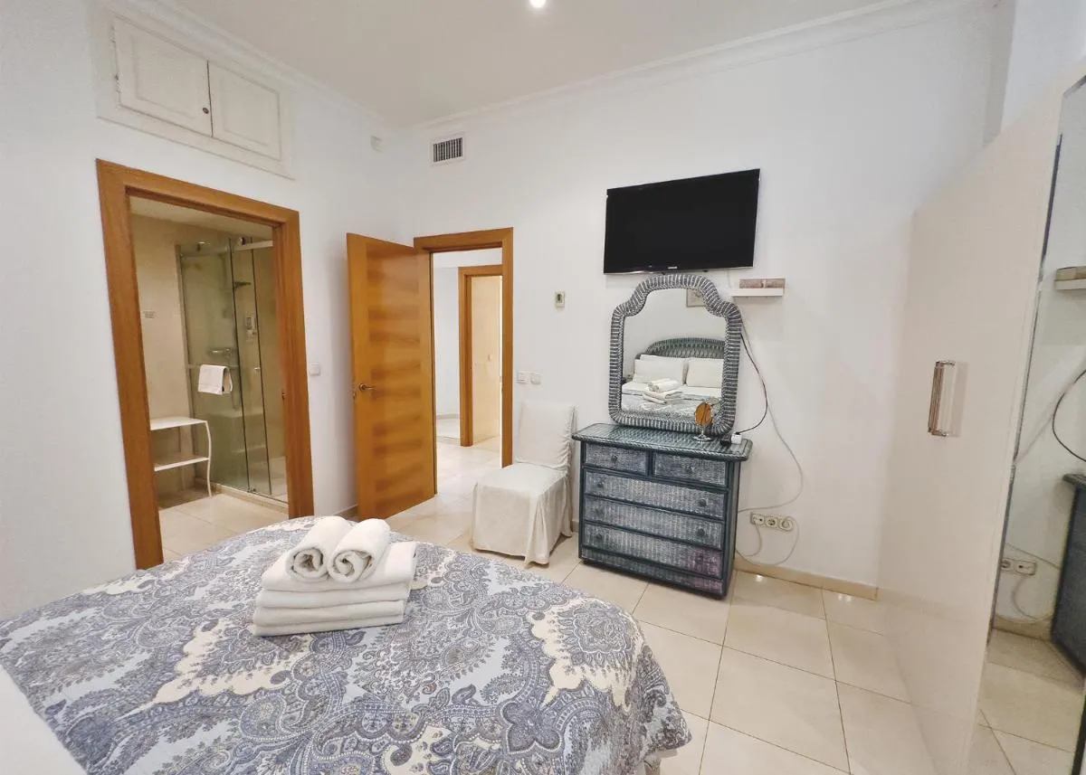 Image 2 of Skol 2A Amazing 2 Bedroom Apartment Skol Marbella