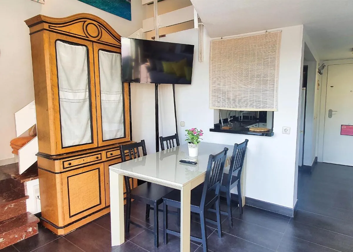 Image 4 of Skol 316. Attractive 1 Bedroom Duplex Apartment with Sea View in Skol Marbella.