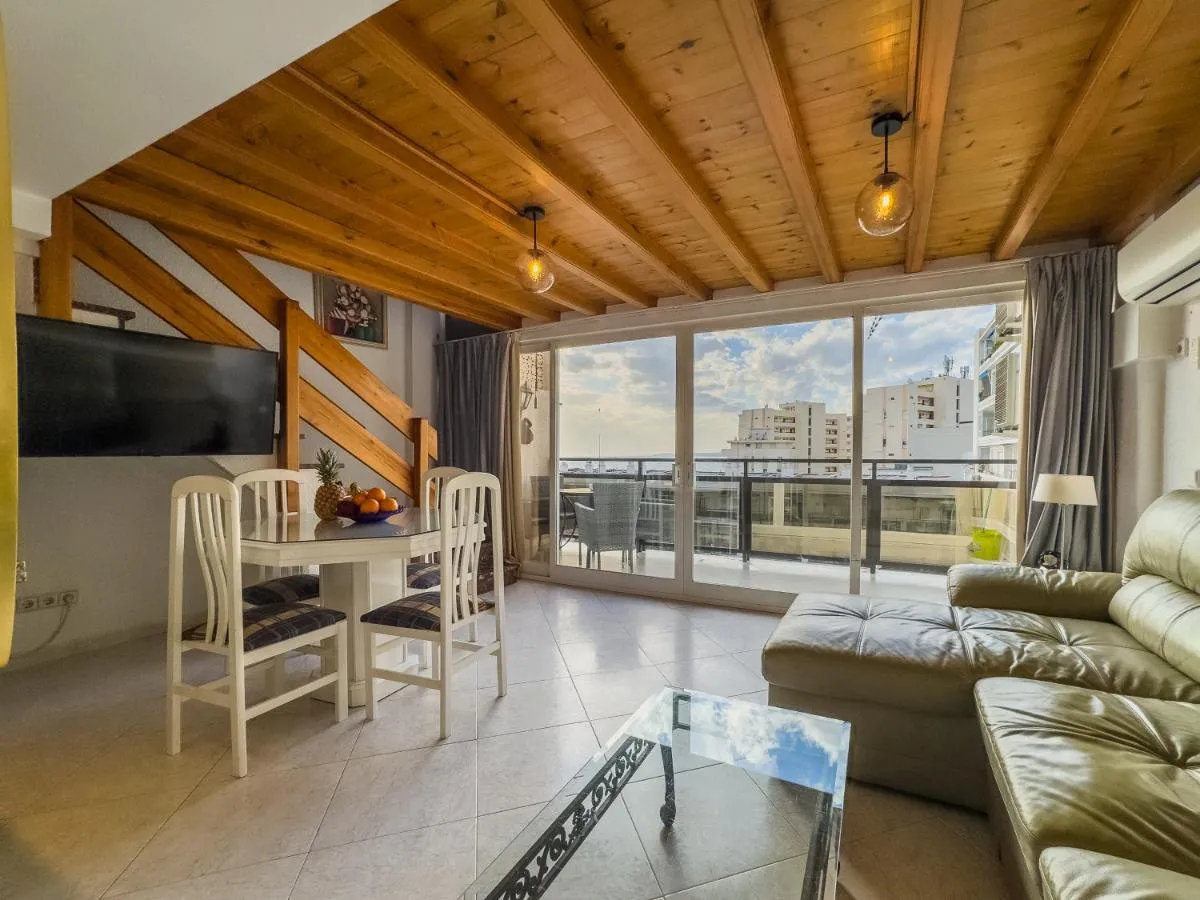 Image 2 of Skol 408A 2 Bedrooms Duplex with Sea Views