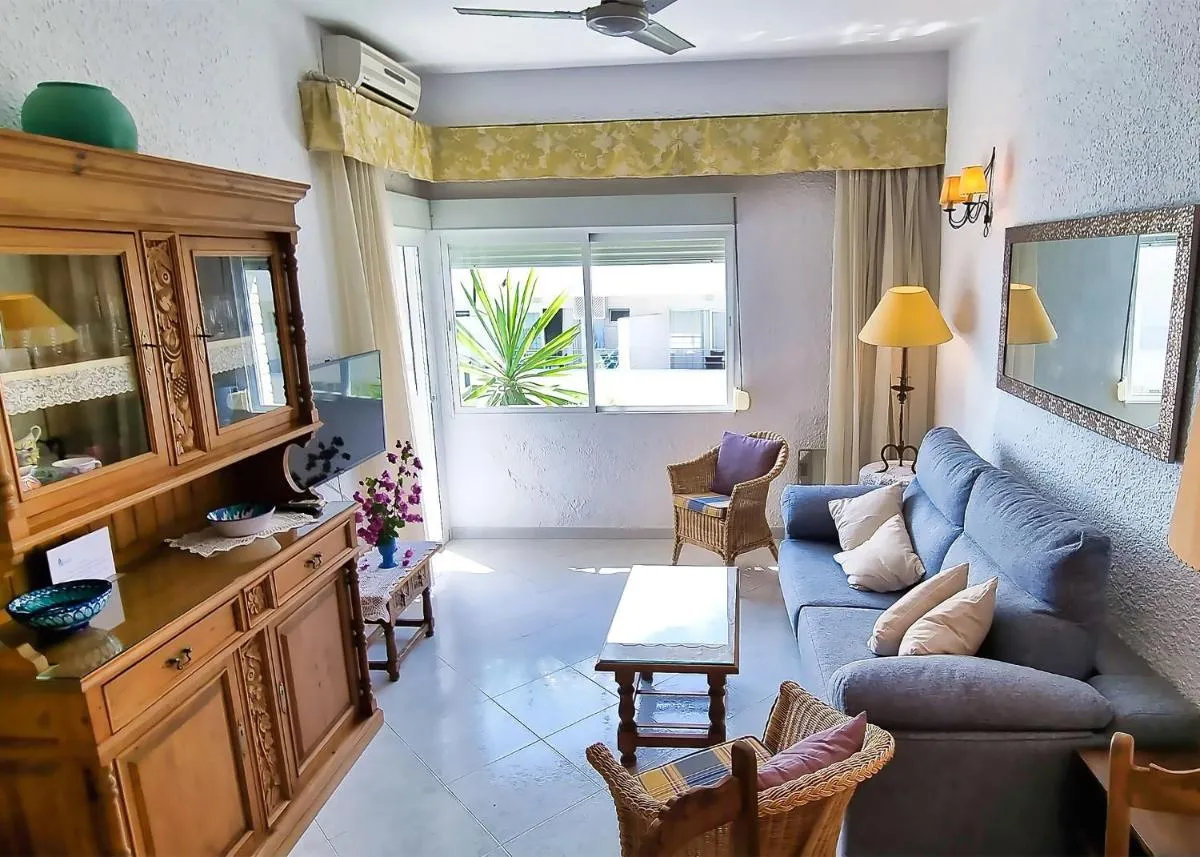 Image 1 of Skol 440. Nice 1 Bed Apartment with Sea Views in Marbella centre.