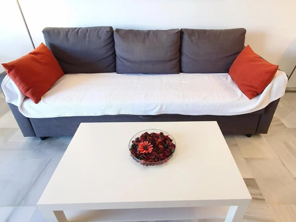 Image 5 of Skol 444. Fantastic Renovated 1 Bed Apartment in Skol Marbella