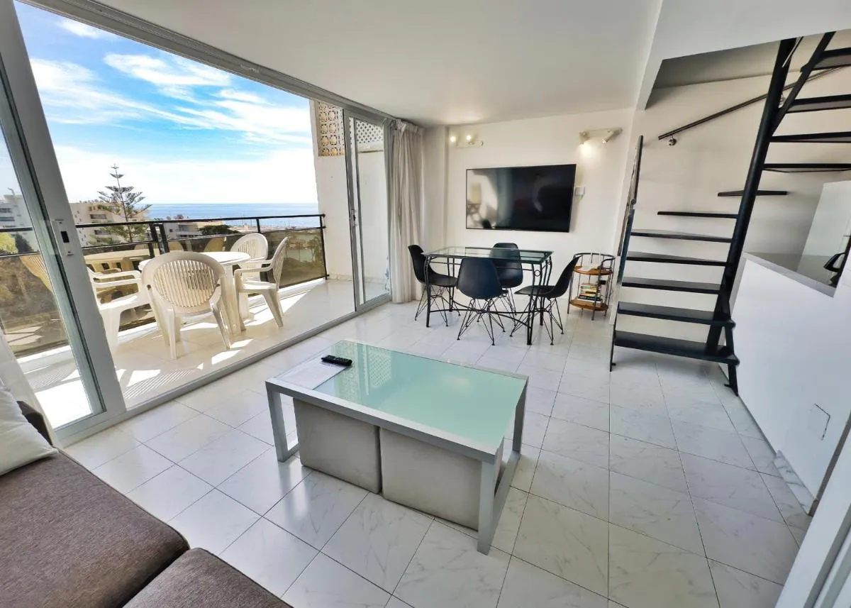 Image 3 of Skol 514 East Facing Duplex Apartment with Sea Views