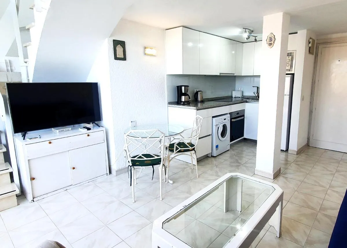 Image 6 of Skol 701. One Bedroom Duplex with Exceptional Sea Views.