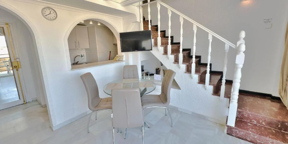 Image 6 of Skol 706 Lovely 2 Bedroom Apartment For Rent in Skol Marbella