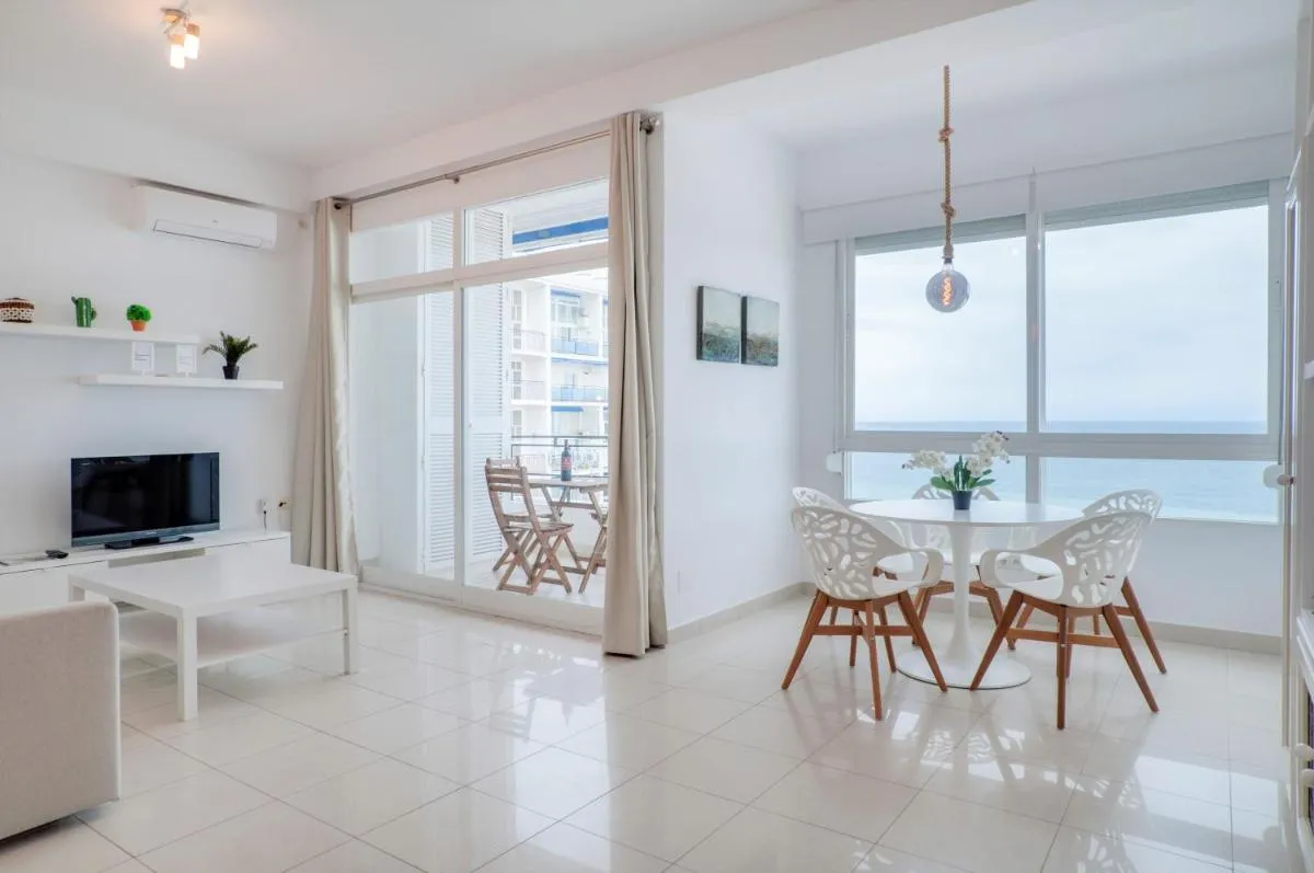 Image 4 of Skol Sea Views Apartments