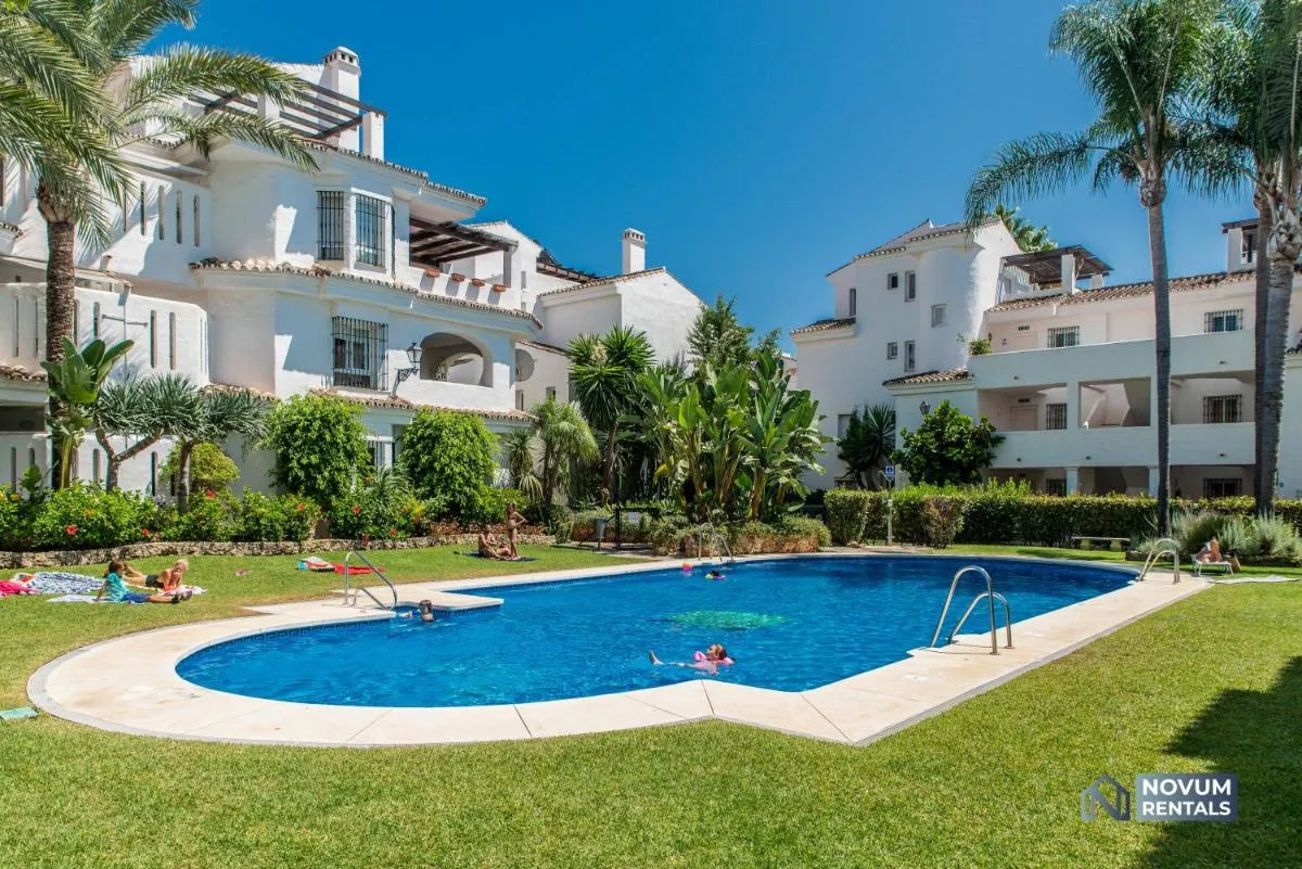 Image 2 of Spacious Penthouse in Los Naranjos – Up to 6 GUESTS!