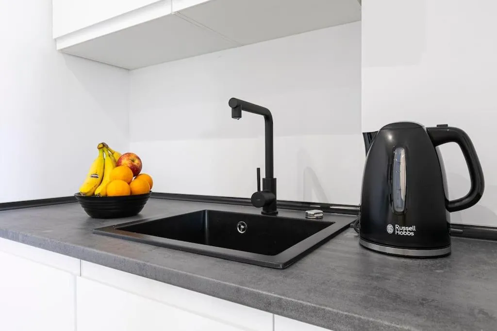 Image 2 of Spacious and luxurious apartment in Puerto Banus