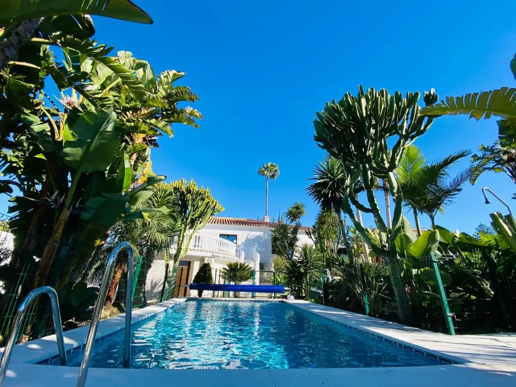 Image of Studio-near the beach, BBQ and seawater pool
