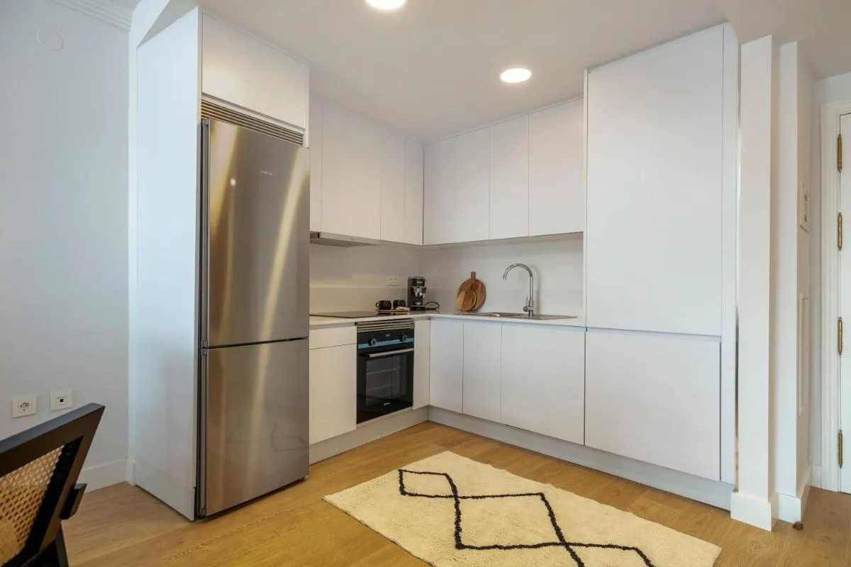 Image 3 of Stunning renovated Apt Golden Banús! RDR254
