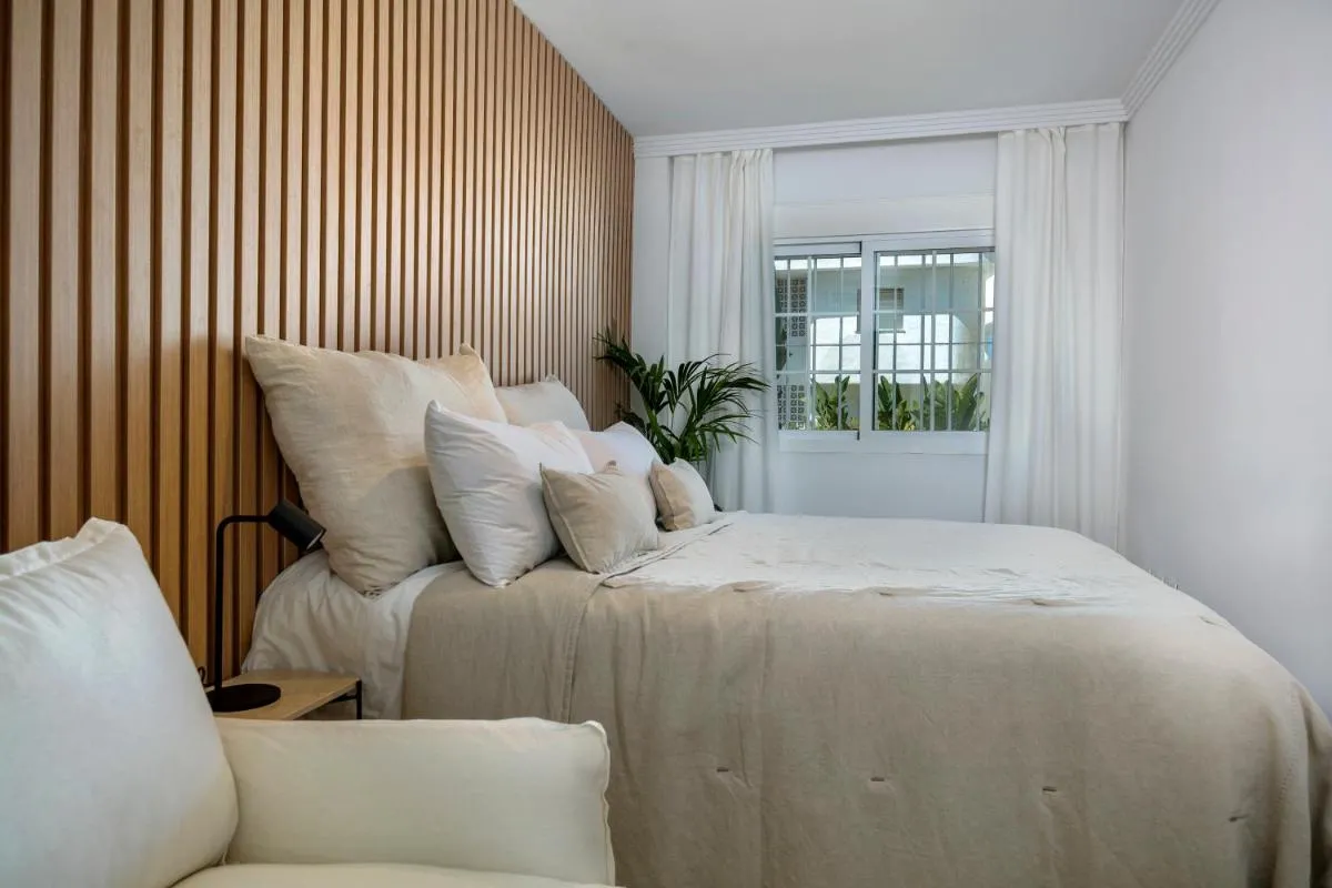Image 6 of Stunning renovated Apt Golden Banús! RDR254