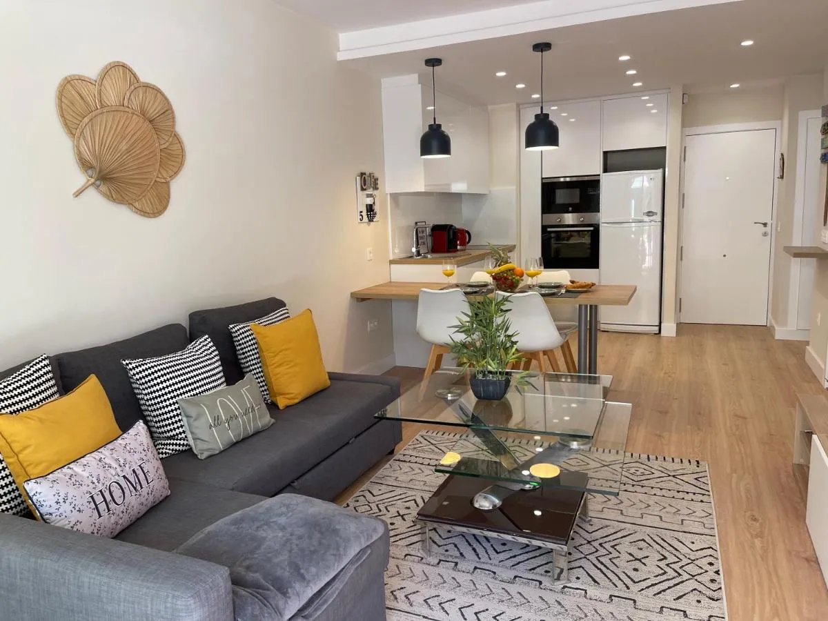 Image 4 of Suite 208, Close to the beach, 2 bedroom,Golden Mile