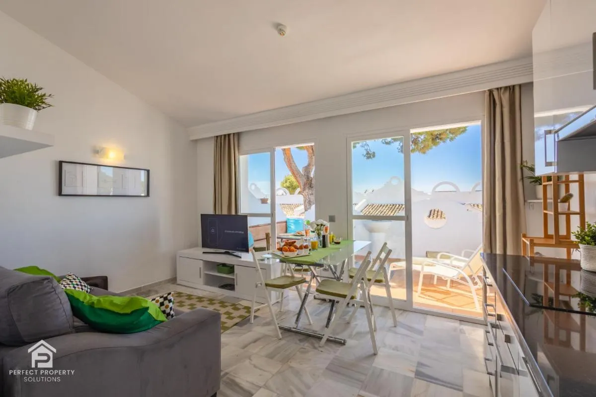Image 3 of Sunny 2BR in resort with 3 pools, restaurant, gym and playground