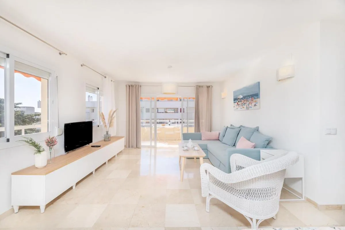 Image 5 of Sunny Apartment By Kura Homes