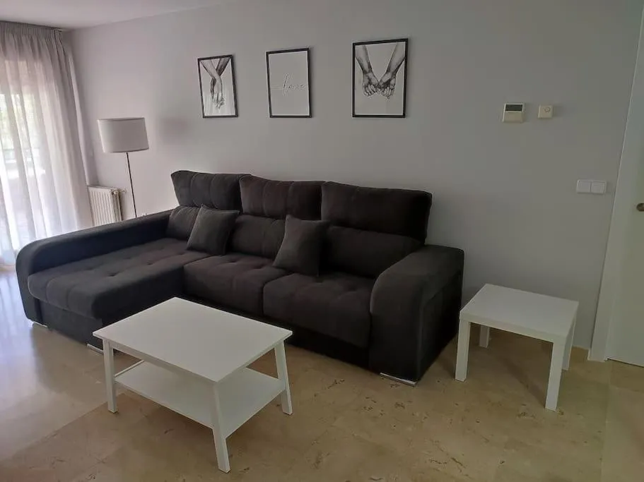 Image 2 of Sunny Guadalmina Apartment
