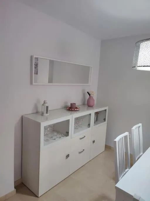 Image 4 of Sunny Guadalmina Apartment