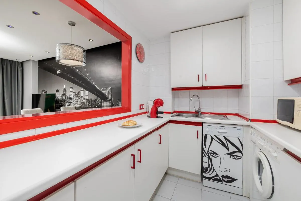 Image 6 of Trendy Apt. Puerto Banús (Free Parking & Pool) – RDR208
