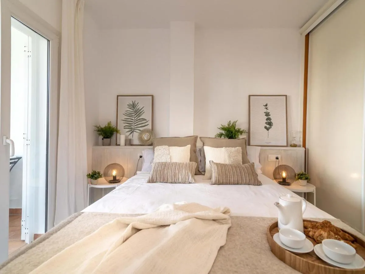 Image 4 of VACATION MARBELLA I Beachfront Quiet Apt with Private Beach Access, A minute walk from Puerto Banus Marina, 24-7 security and Parking