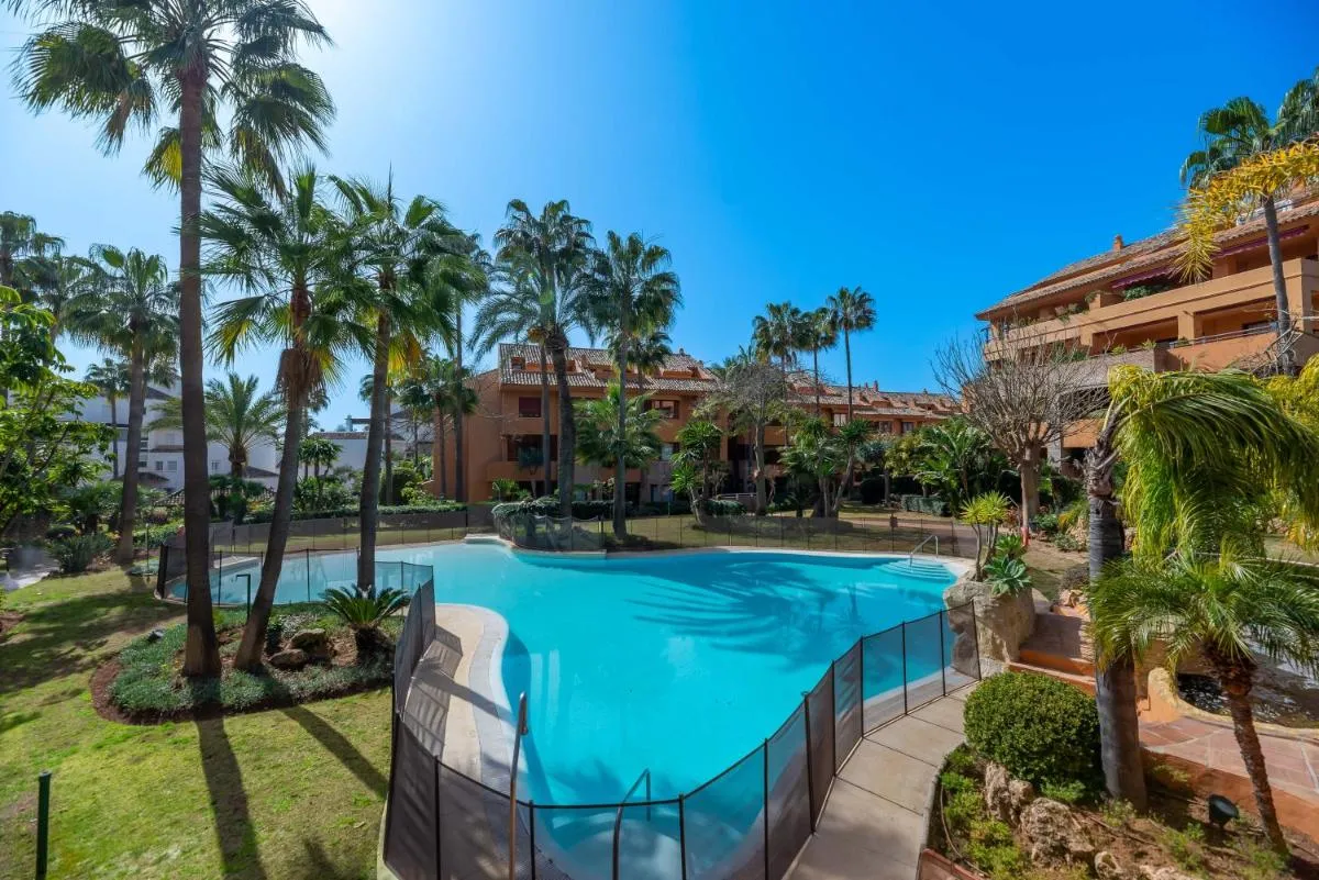 Image 6 of VACATION MARBELLA I Duplex con encanto Bahía, 280m2 Duplex Penthouse, Luxury Complex, A minute from the beach, 24-7 security, Best Beach in town