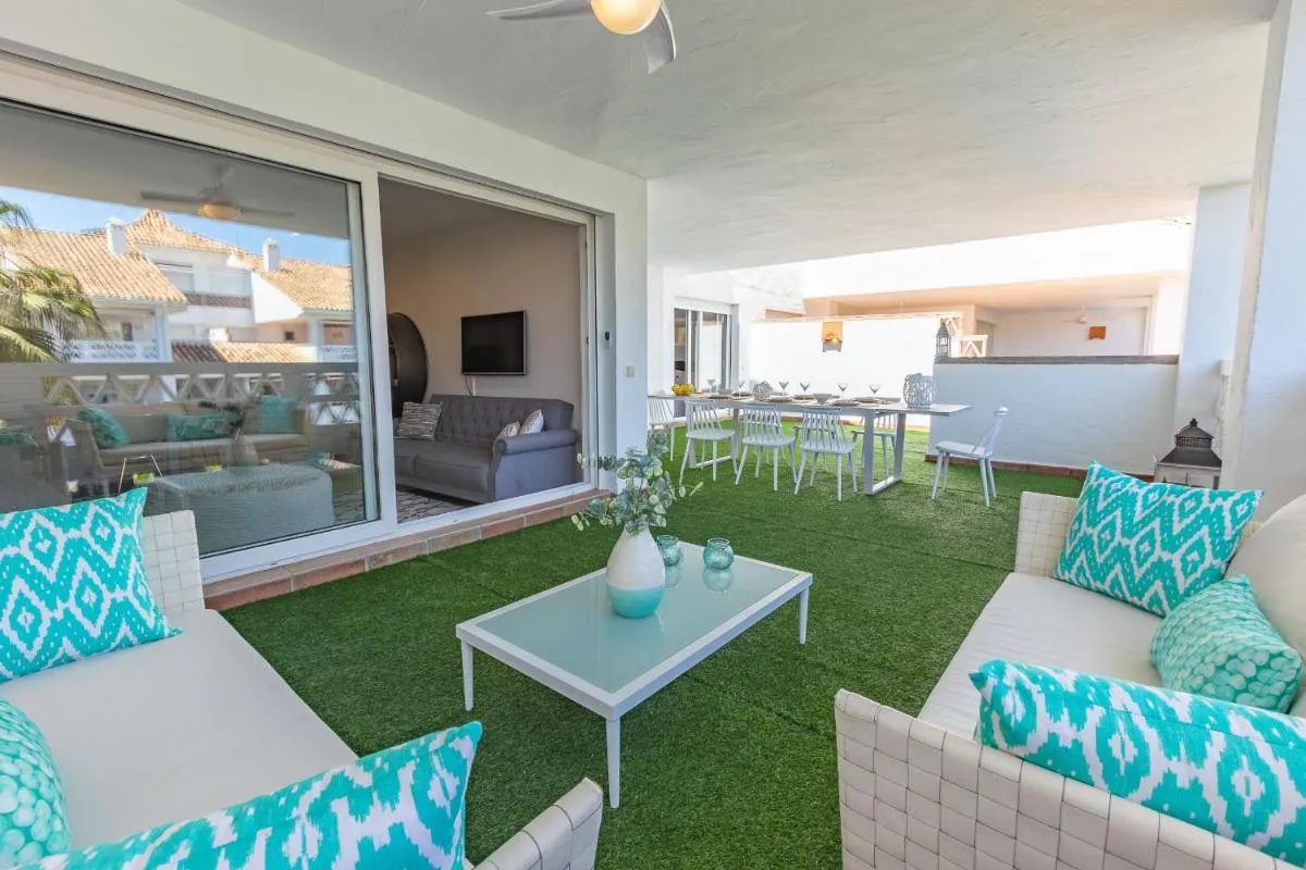 Image 5 of VACATION MARBELLA I Las Canas Beachfront Haven, Sea View, Jacuzzi, Golden Mile, Duplex Penthouse, 24-7 security