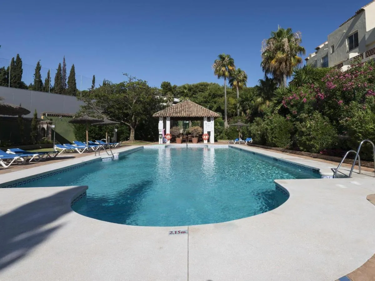 Image 6 of VACATION MARBELLA I Los Pinos, Elegant and Bright Townhouse, The family Golf Getaway, 5 minutes from Puerto Banus, Security Night time